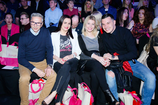 Тропски дезени - хит лета